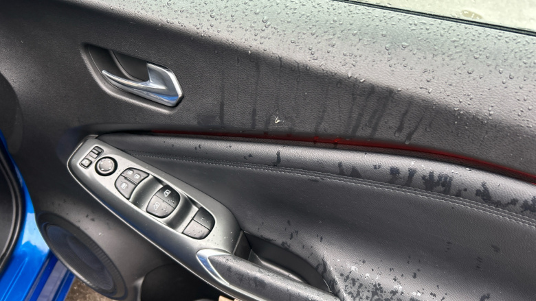 Nissan Juke 1.0 DiG-T N-Connecta 5dr DCT Petrol Hatchback